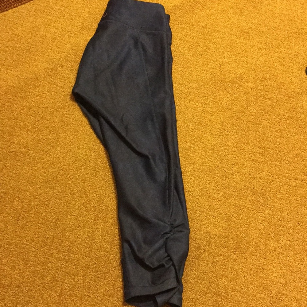 Calia Capri Leggings